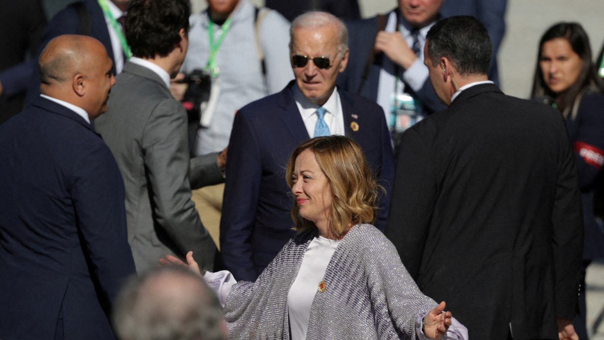 Joe Biden, G-20 Zirvesi’ndeki aile fotoğrafı çekimini kaçırdı